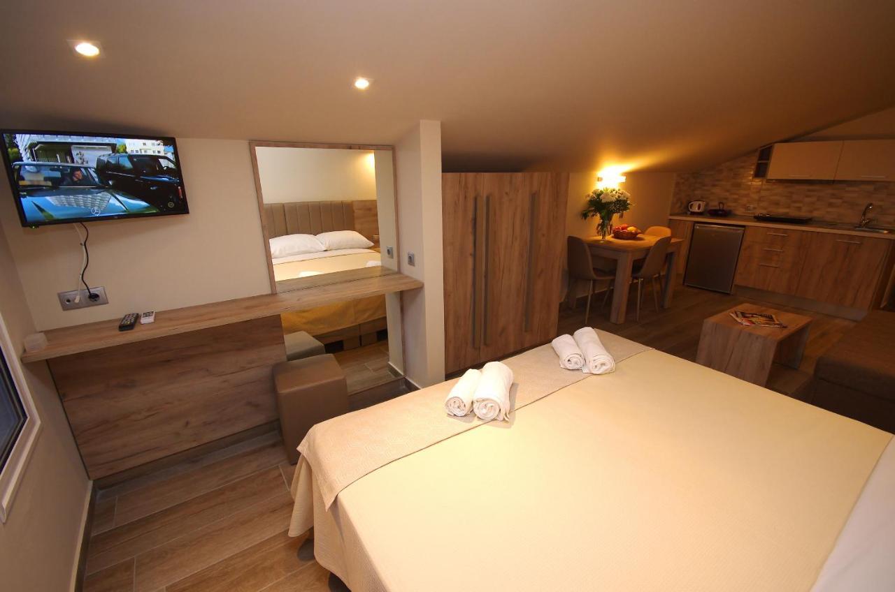 John & Eve Hotel Paralia Katerinis Bagian luar foto